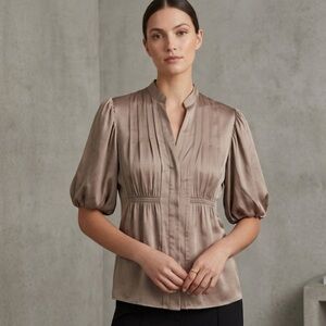 BCBGMAXAZRIA Silk Stretch Short bubble Sleeve Button Down Blouse Top Size M